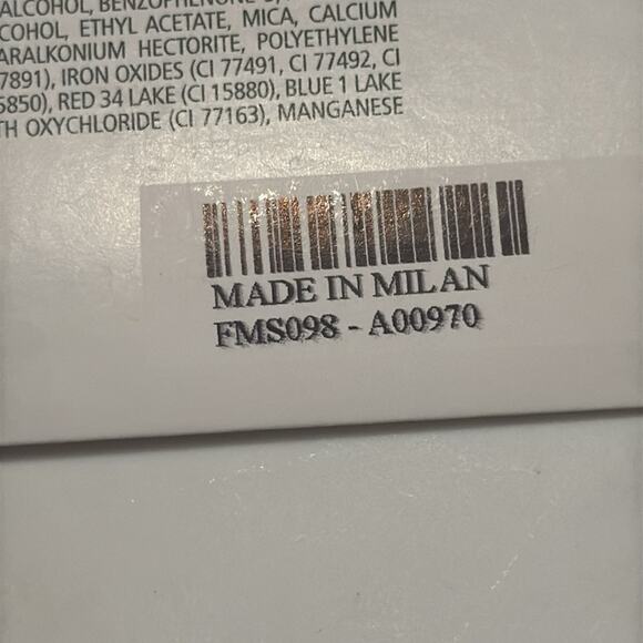 NWT Color Street "Made in Milan" Shimmery Brown Red Nail Strip - Picture 4 of 4